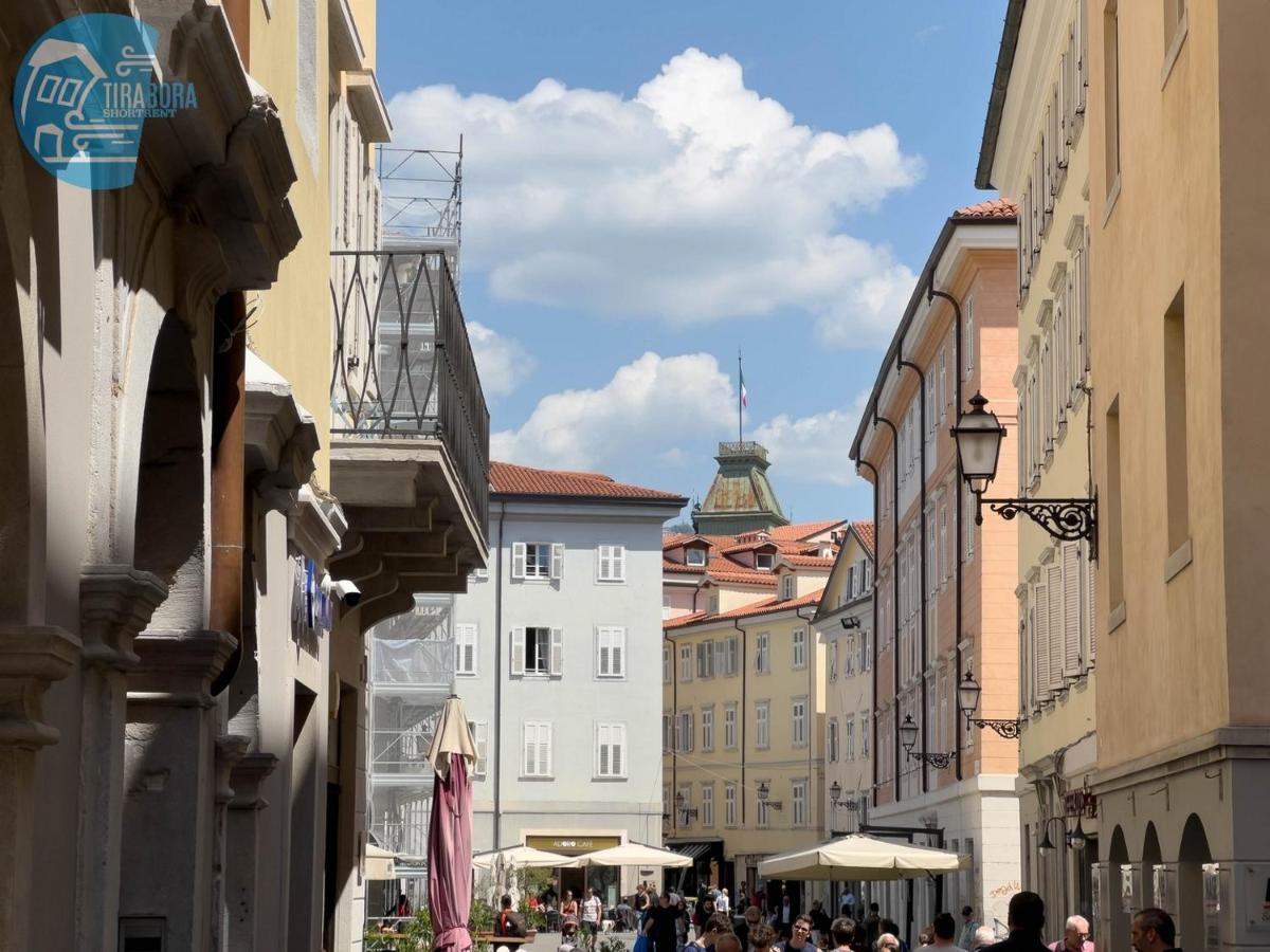 Cavana 5 Tirabora Short Rent Trieste Eksteriør billede